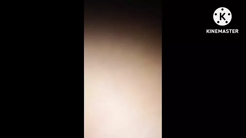 인도 Marathi를 누르는 배다른 여동생 로맨틱 미녀