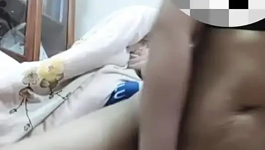 VCS IS THE SAME AS COLLEGE GIRL WHO NEEDS MONEY