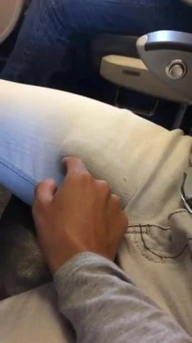 CALIENTES EN EL AVION !!