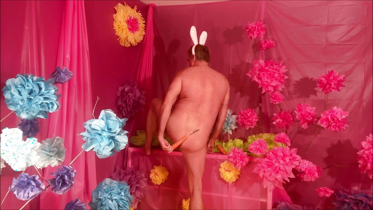 Carrots in the ass 002