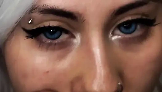 Tüm dölleri boşaltana kadar güzel bir büyük yarak emmeye ihtiyacım vardı