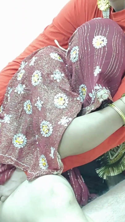 इंडियन सुहागरात पहली बार सेक्स हॉट सेक्सी बंगाली भाभी सुहागरात फकी हुई साड़ी की पहली सुहागरात | क्लिप 1