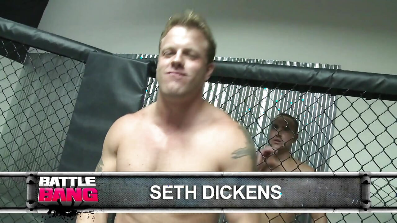 驚人的美味小雞等待巨大的雞巴桿它