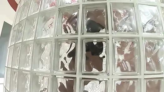 Sandra si Pelacur Bermain-main