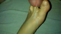 smelly feet cumming
