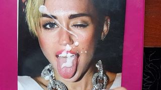 Трибьют спермы для Miley Cyrus