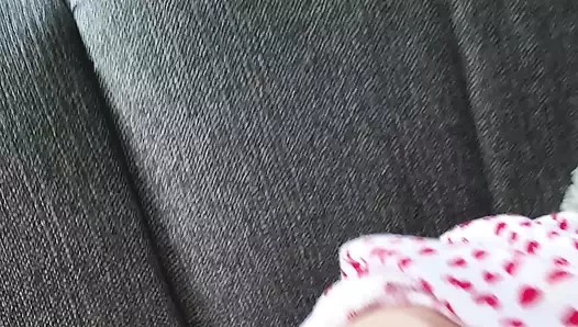 Diese Fickpuppe ist immer bereit, einen harten Schwanz in jedes Loch zu stecken