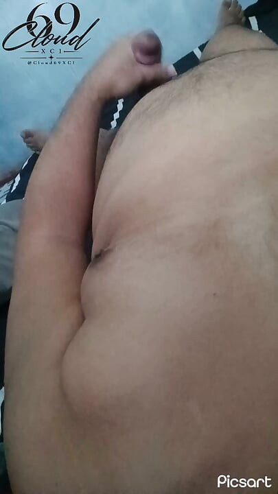 PINOY CHUBBY BOY MASTURBATION WITH CUMSHOT