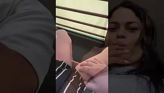 Fingering memekku di luar ruangan sebelum ditampar dan dicambuk habis-habisan