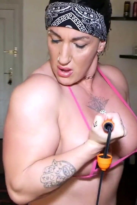 Very Bitch Personal Trainer