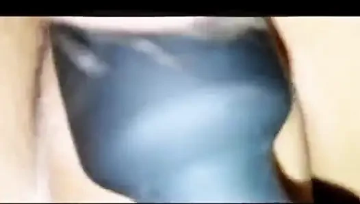 Жена в любительском видео