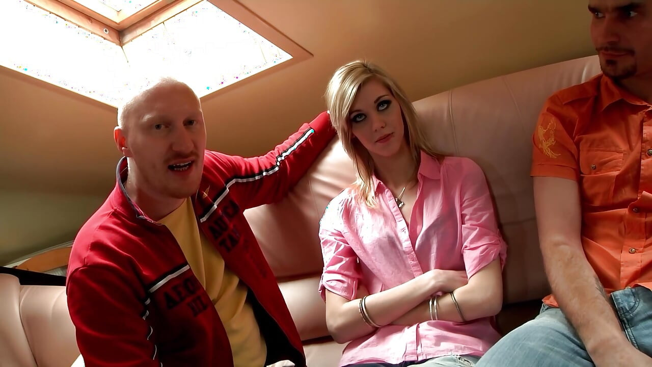 Gorące młode żony w trójkącie i kompilacji rogacza