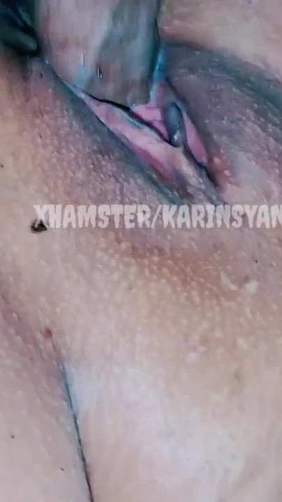 Ada perbualan. Suaminya merakam aku kongkek isterinya dan pancut air mani dalam pepek isterinya… | Klip 2