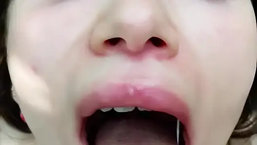 Ağızda boşalma ağır çekim 60fps