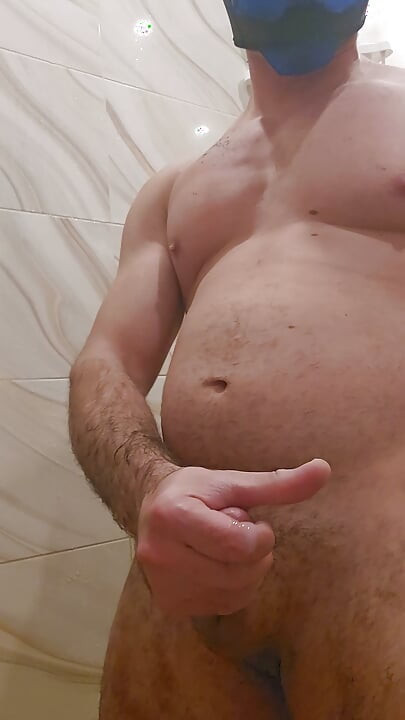 Jerking off with pulsating cumshot