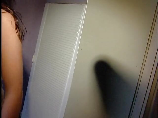 Amateur brunette teen sucks big cock and gets doggystyled