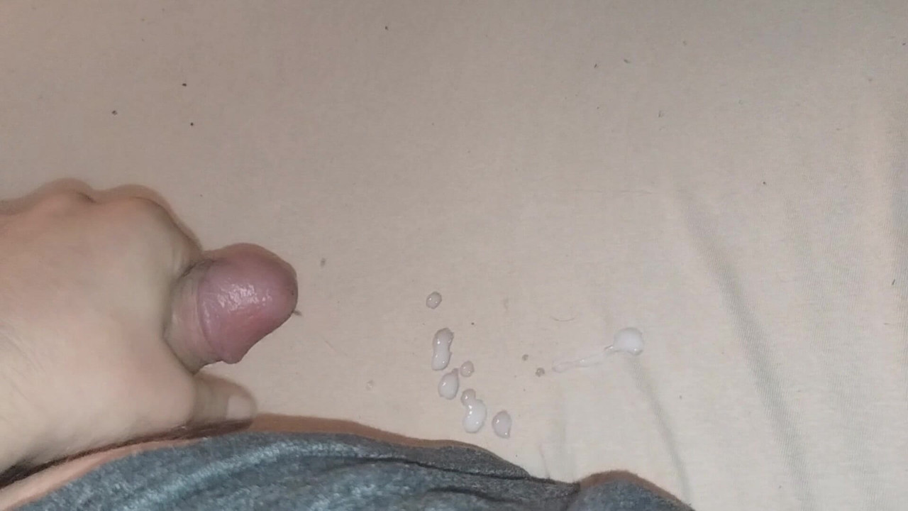 Cumshot in slow motion
