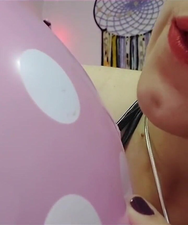 Shyyfxx Put Me to the Test to See if I'm Sexy Playing Anything! Looner Fetish!