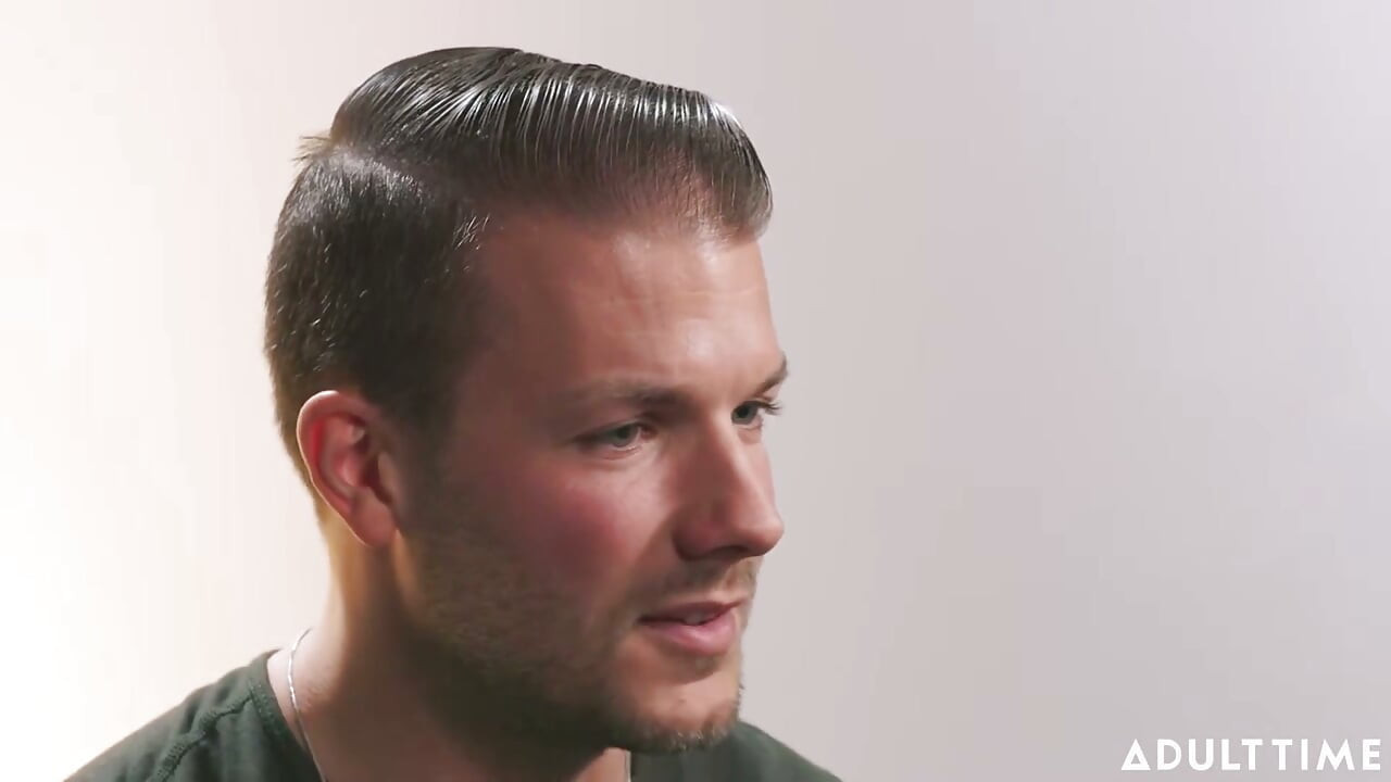 Codey Steele abandonou o mormonismo por pornô e prazer! | Entrevista com estrela pornô | Tempo adulto
