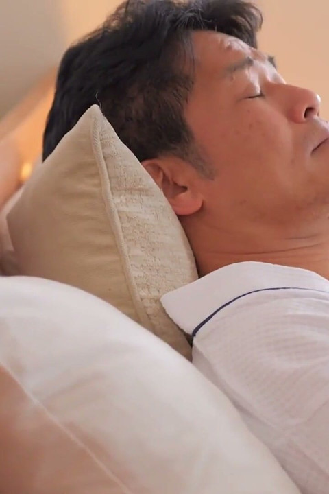 Lost Paradise Sex: the More Time Together, Love Grows - Forbidden Romance - 2