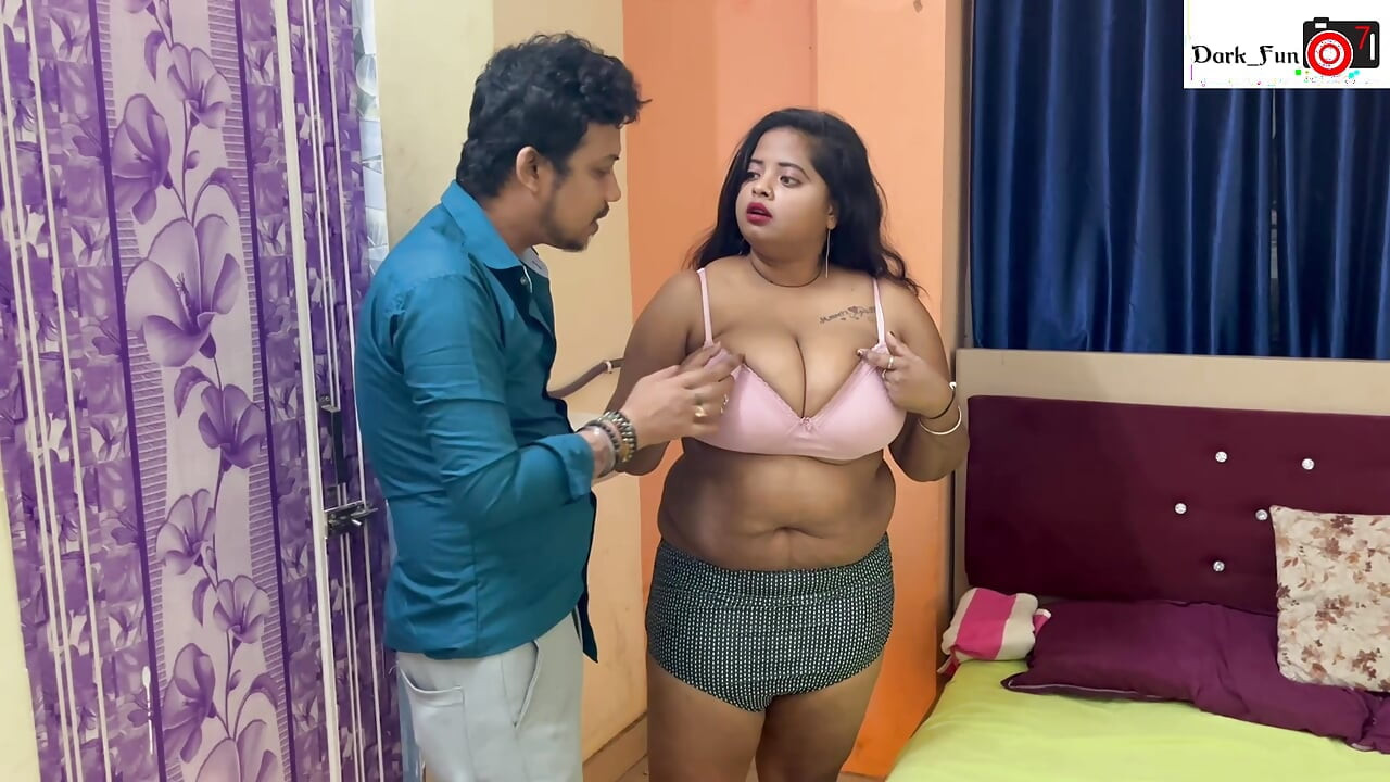 SALESMAN NE PARCEL DENE AAKE CUSTOMER KO CHOD DALA PART- 1