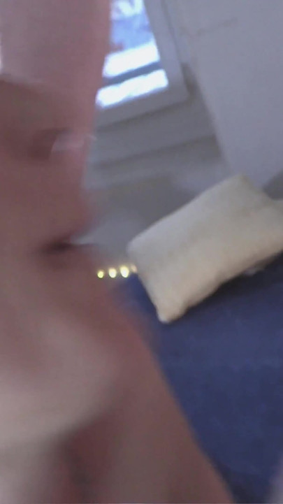 Coco Valentin francia pornósztárt keményen megdugja az Actorfab