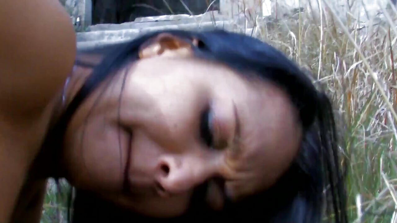 Dark skinned babe takes it rough in the butt