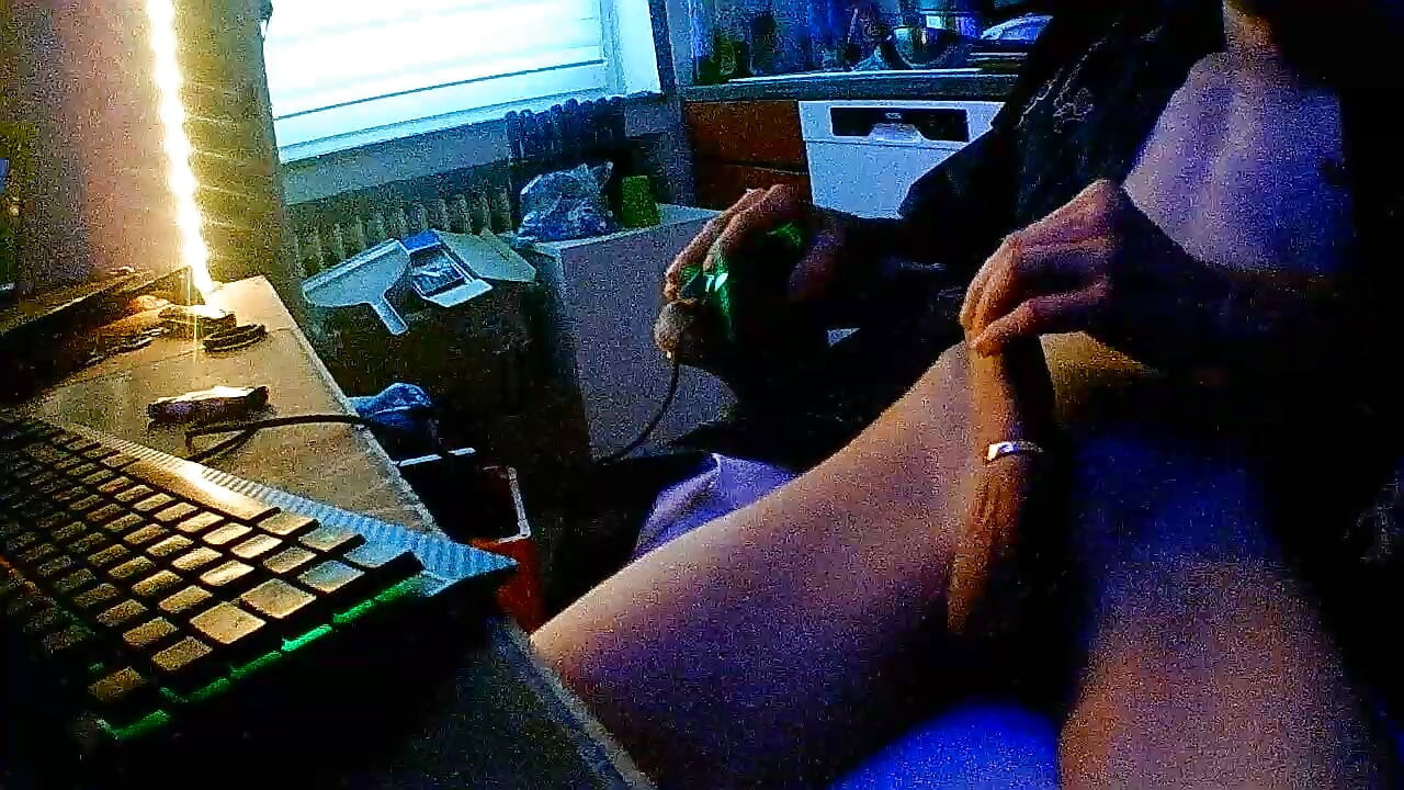 Play around on me horny