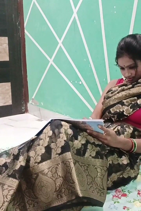 Indian College Girl Seduces Teacher After Homework Scolding, Real Homemade