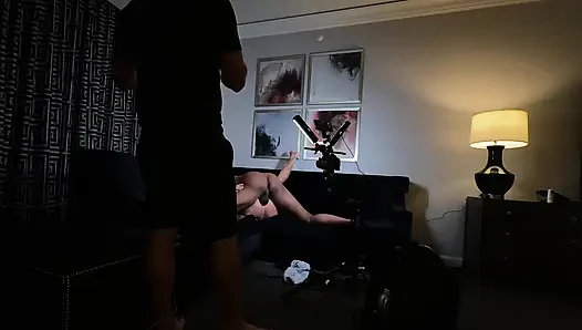 Taylor upton si istri nakal dientot habis-habisan sama kontol besar pria kulit hitam
