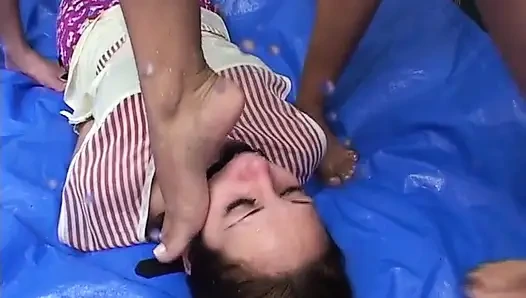 Piss domination girls gaby - Rosa - Maria - Roxana