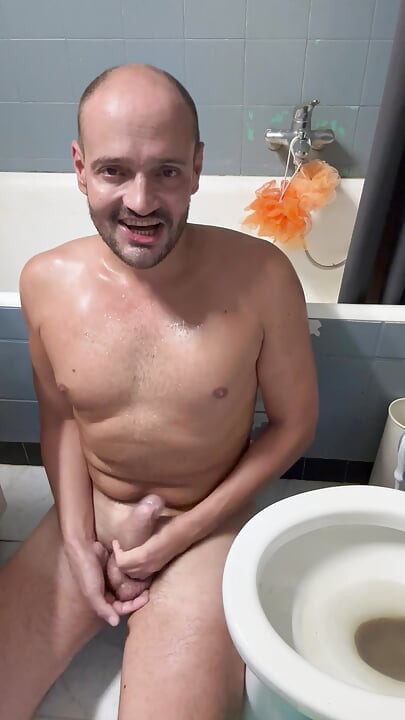 Gooning near the toilet bowl