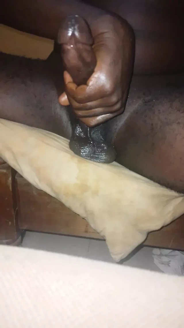Eligant Bbc dick
