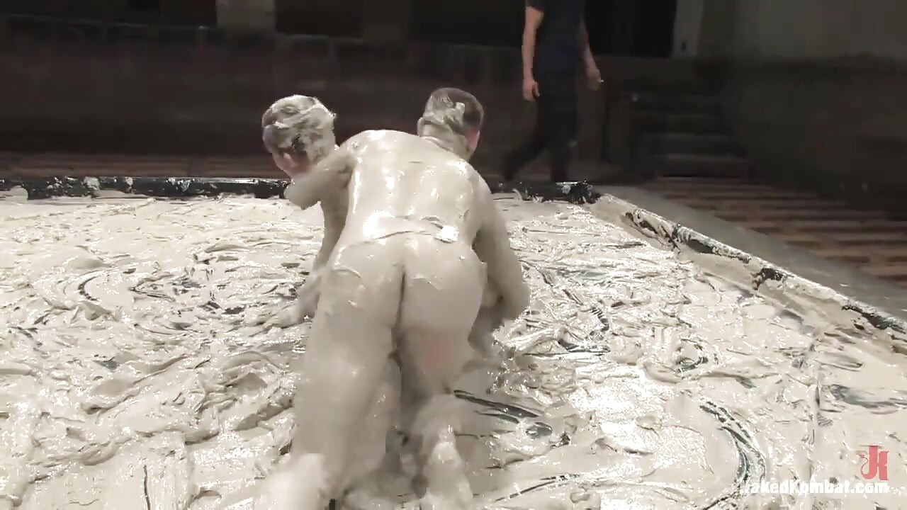 Dean Tucker Vs James Hamilton the Mud Match