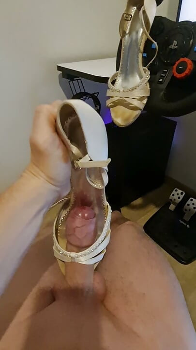 Ngewe sepatu dansa ibu tiriku 2