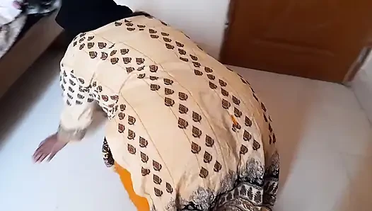 19y Old Indian Big Ass Maid Get Fuck From Owner Stepson