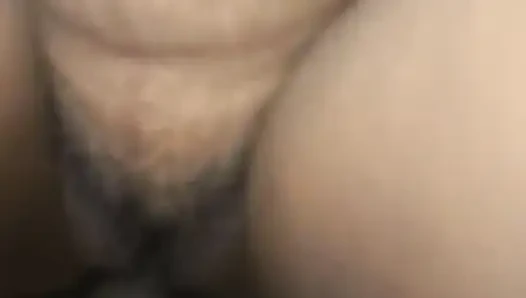 Tante nackt gefickt