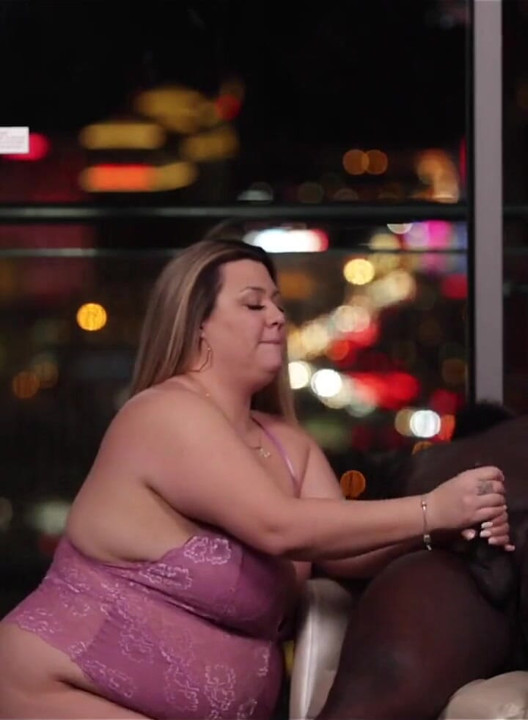 HandJob in Vegas with BBC