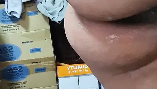 Karım yetişkin filmleri izlemeye takıntılı