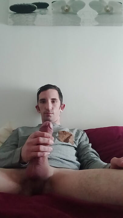 Yatakta elle muamele