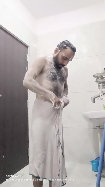 Epic moment from "Desi man enjoy sex"