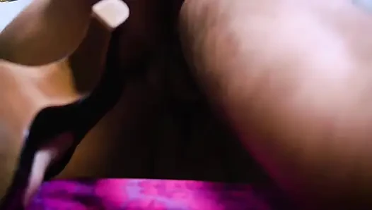 Bhabhi ko akele dekh kar dever ne bhabhi ko chod pregnant kar diya