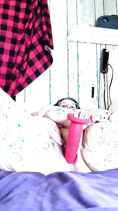 Grannys Pussylips Got Grandpas Teeth Pulled Squirting in His Face Grrrr