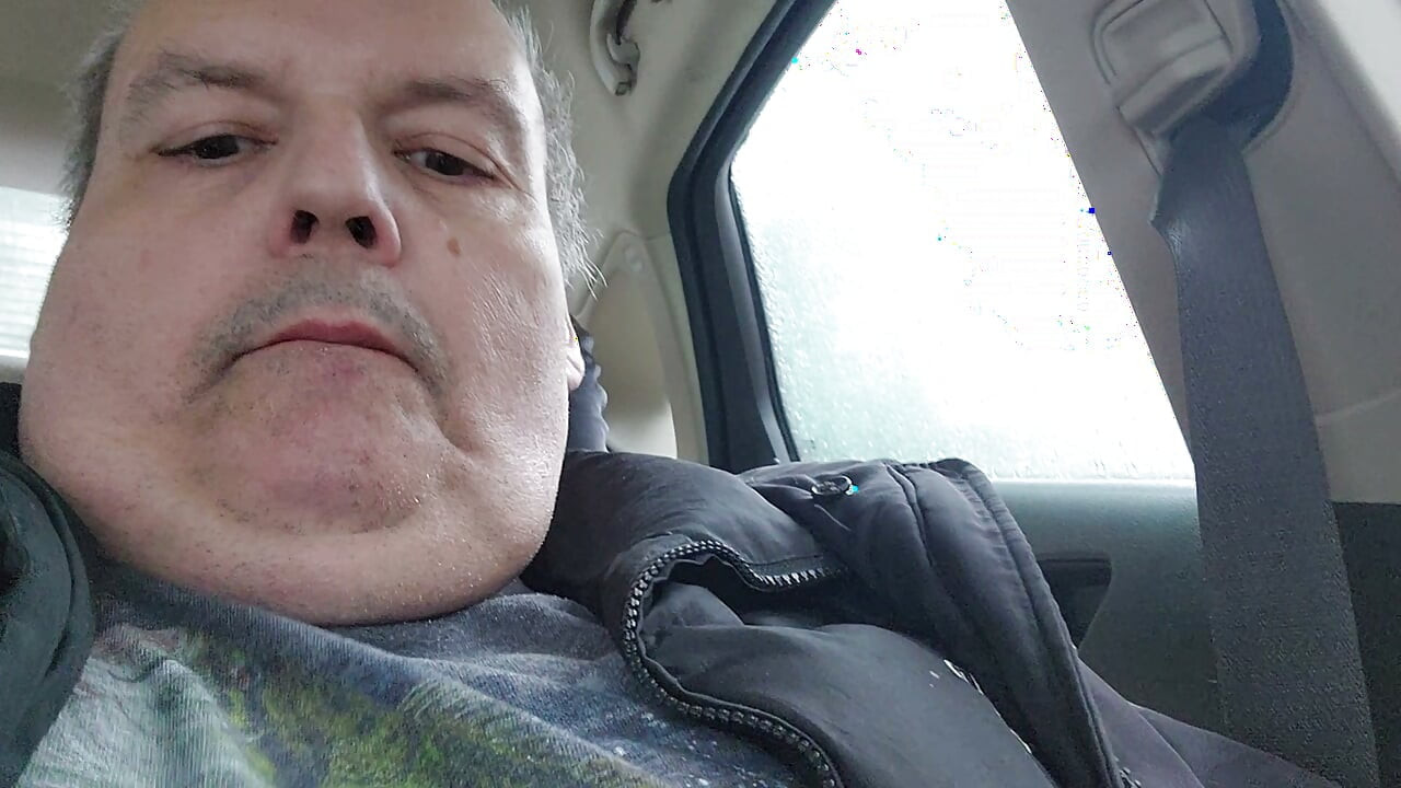 Any woman wants to come in my car ?