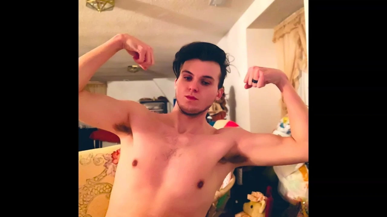 Joven heterosexual agresivo