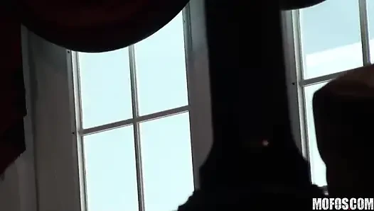 Pervs в патруле - блондинка обожает снимать на видео