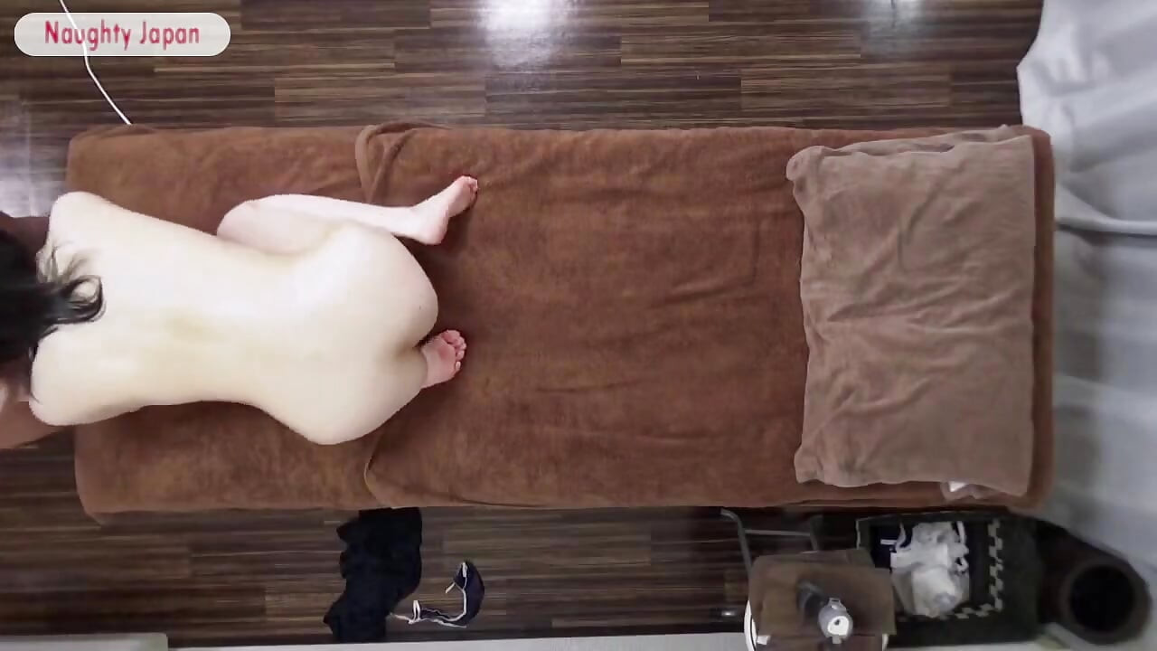 Uncensored. the Elegant Office Lady with Flawless Skin Makes Her First Visit and Reveals Her True Charm. - 2