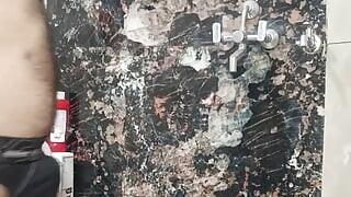 Indian desi man enjoy shower and sucking with neighbour