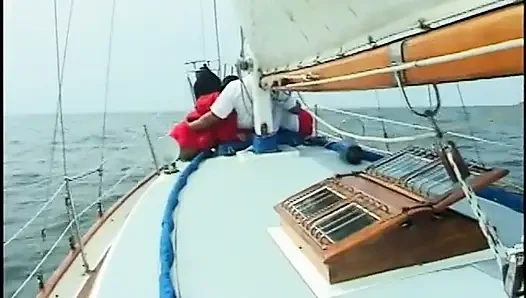 Siyah piç siyah amcıklarını sikiyor