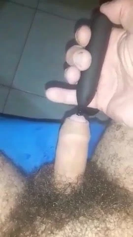 Brincando com meu pau